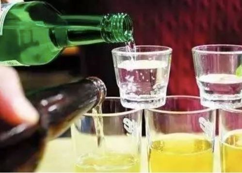 傲百年酒知識 生活中那些你以為對，其實錯的喝酒常識，現在知道還不晚！